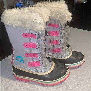 Used Sorel winter boots!